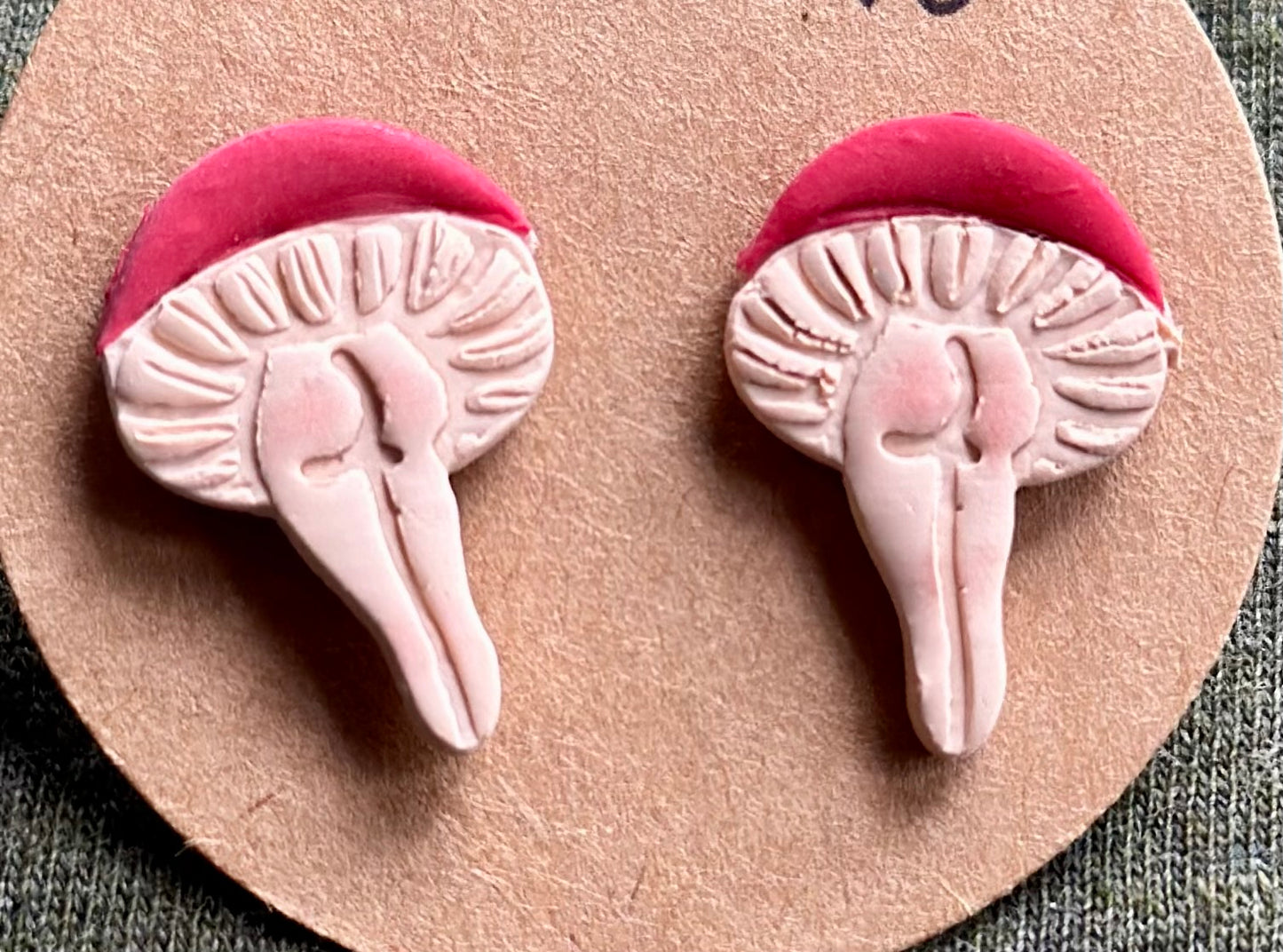 Mushie Butt Studs