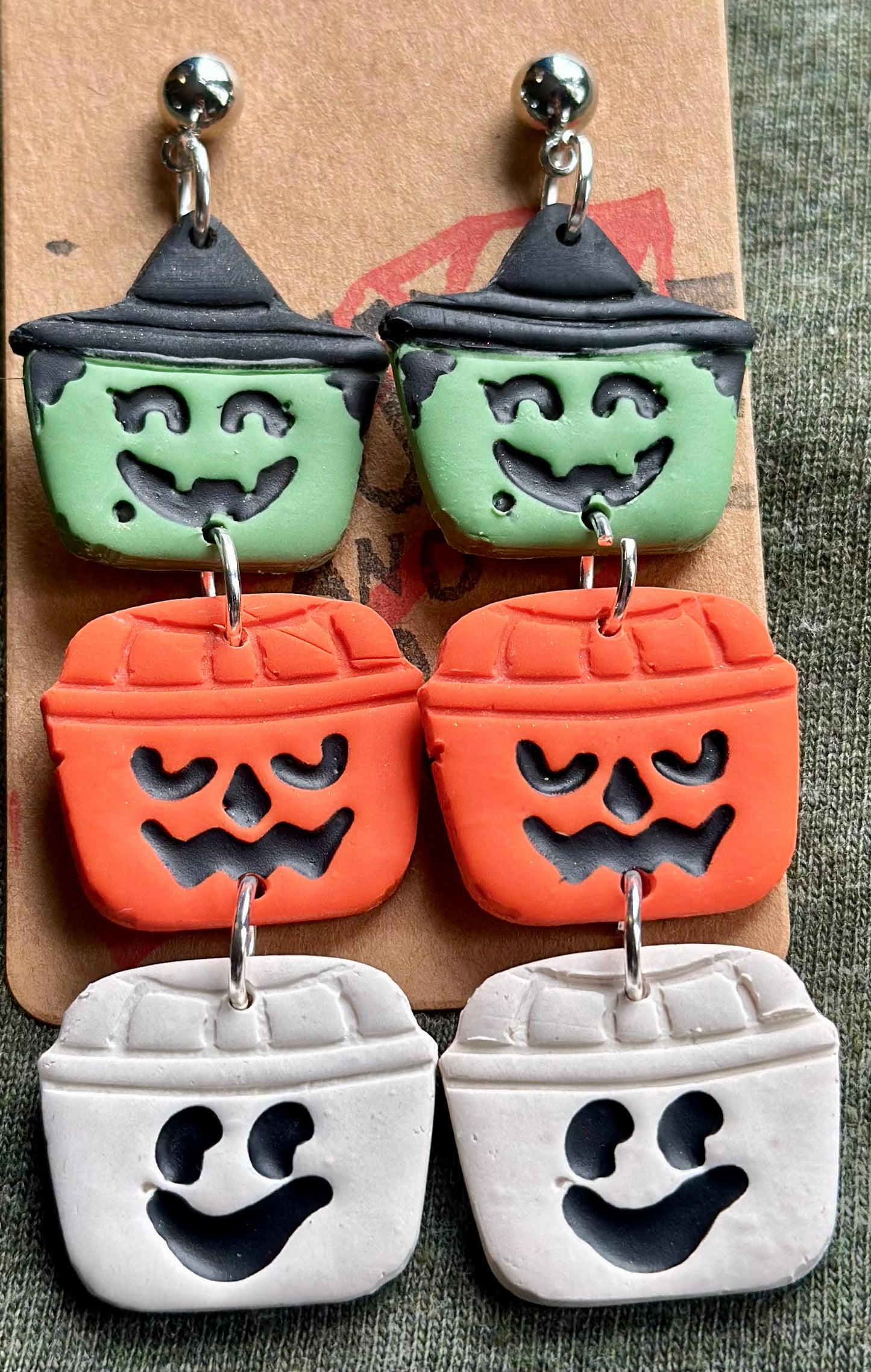 Spooky Buckets