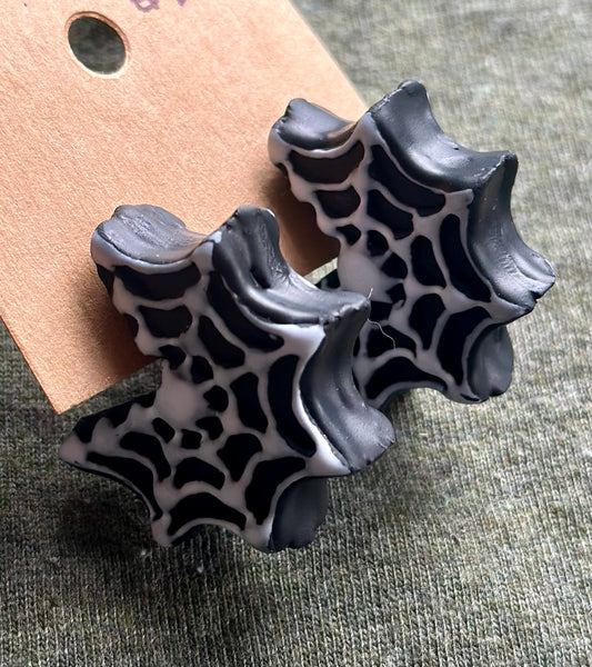 Spiderweb Hoops