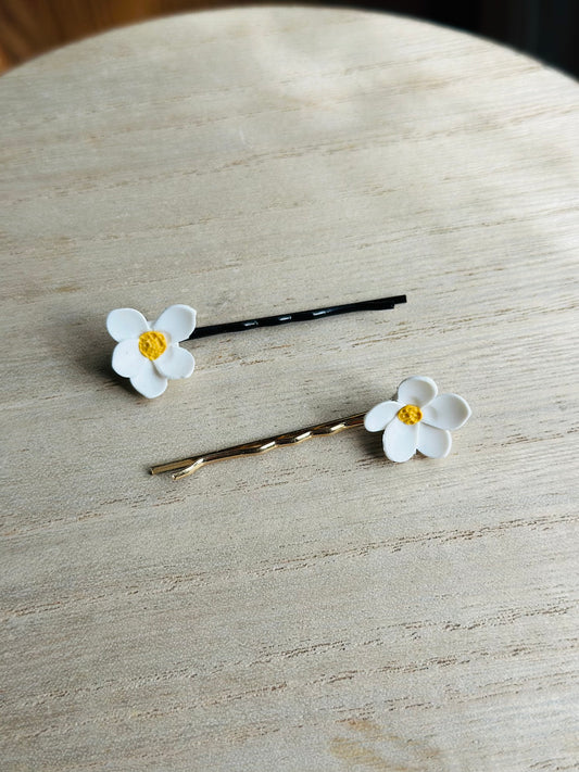 Small Flower Hairs Pins