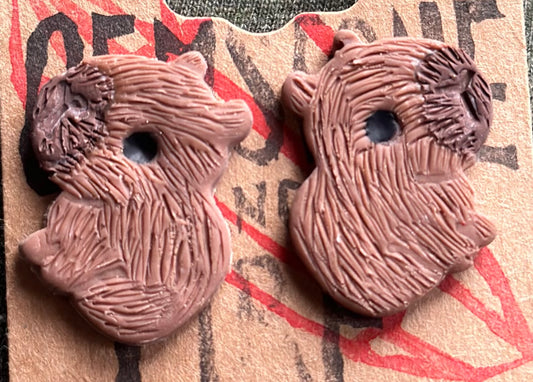 Capybara Studs