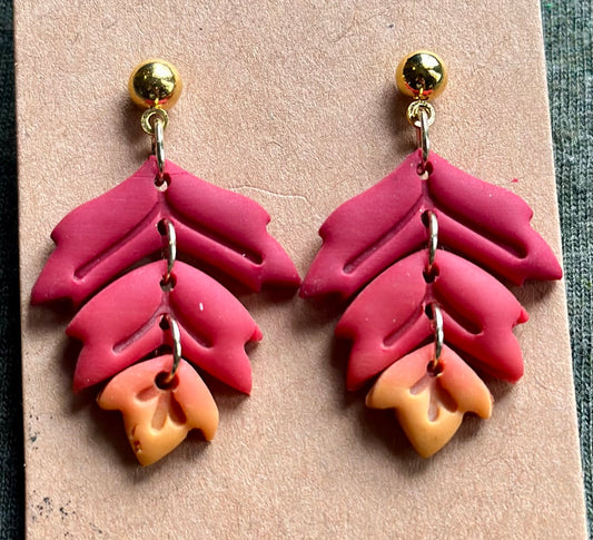 Small Ombré Leaf Dangles